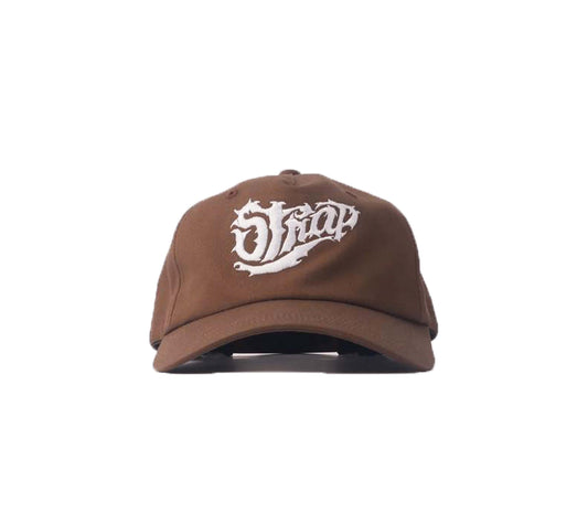 STRAP CLUTCH LOGO HAT BROWN