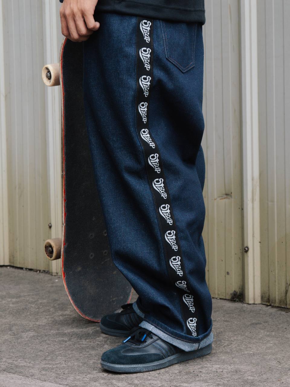 STRAP HERITAGE DENIM PANT INDIGO BLUE