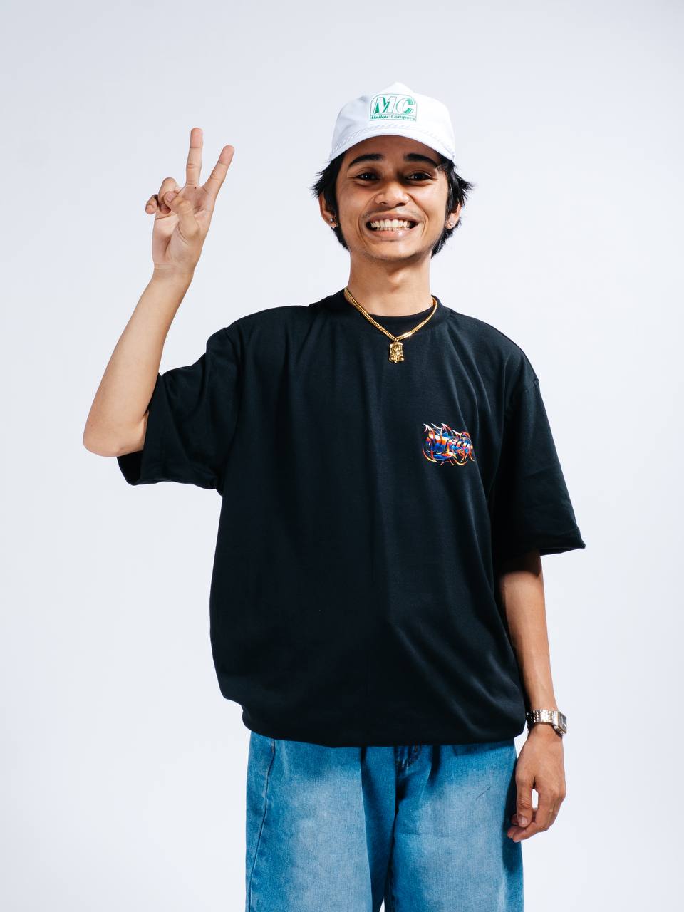 STRAP WIRE LOGO TEE BLACK