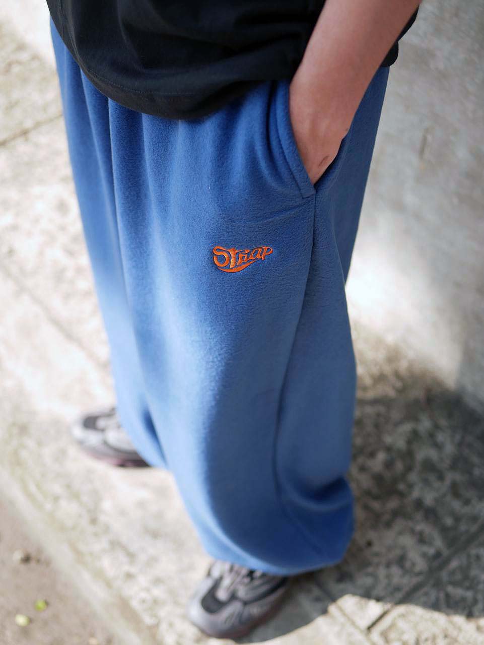 STRAP LOGO SWEAT PANT